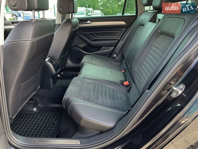 Універсал Volkswagen Passat 2021 в Бердичеві