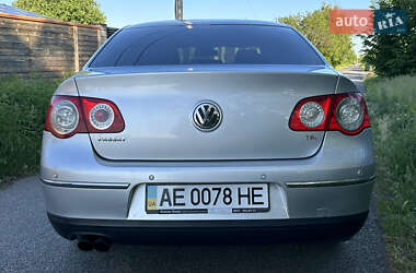 Седан Volkswagen Passat 2008 в 