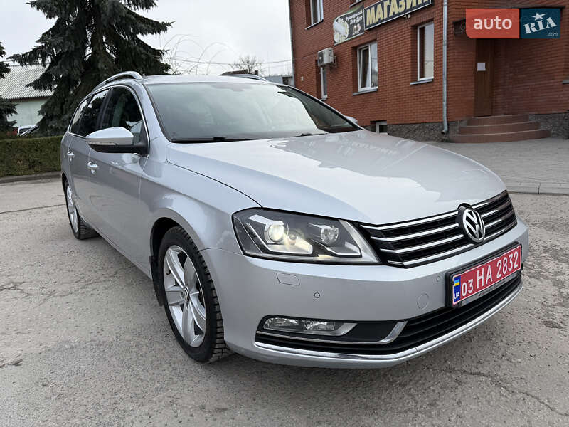 Універсал Volkswagen Passat 2012 в Кременці