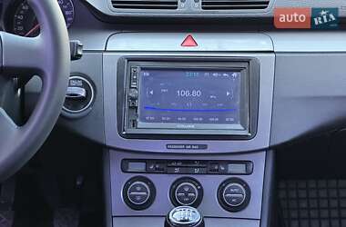 Седан Volkswagen Passat 2007 в 
