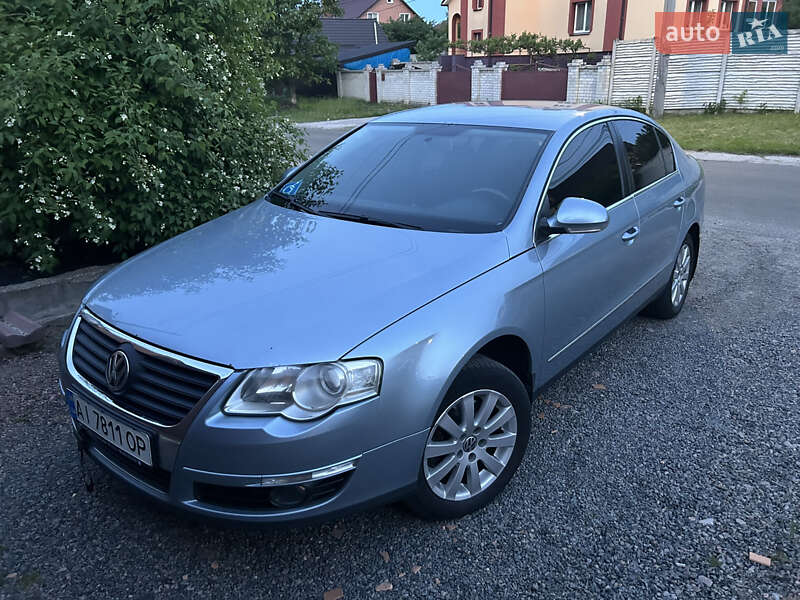 Седан Volkswagen Passat 2007 в 