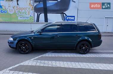 Універсал Volkswagen Passat 2001 в 