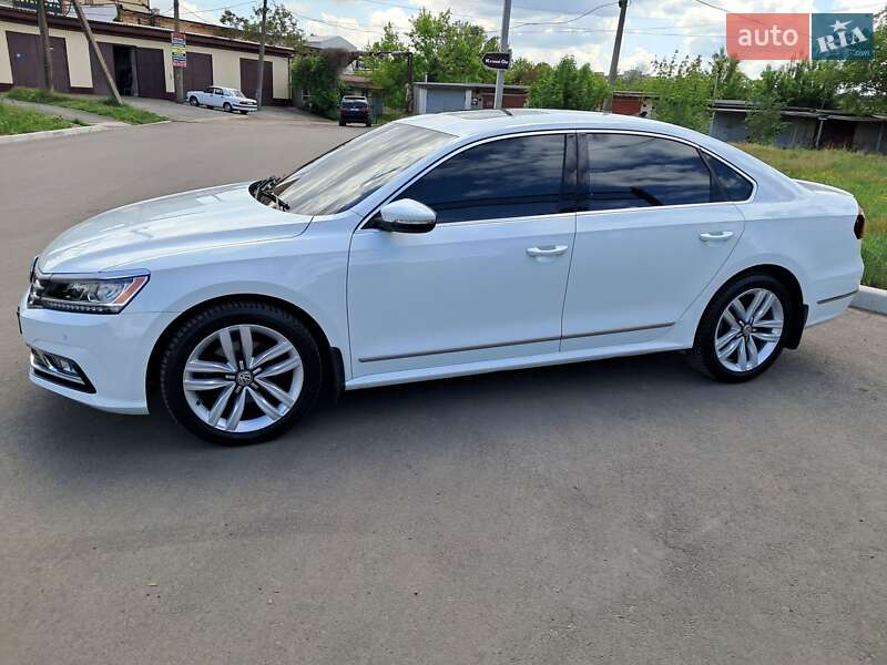 Седан Volkswagen Passat 2017 в Кривому Розі
