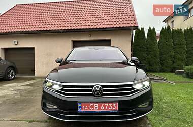 Седан Volkswagen Passat 2021 в 