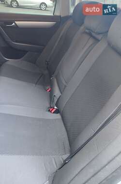 Универсал Volkswagen Passat 2012 в 