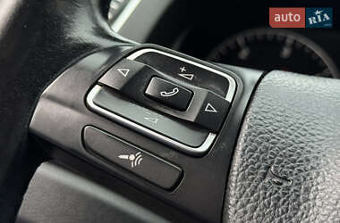 Седан Volkswagen Passat 2014 в 