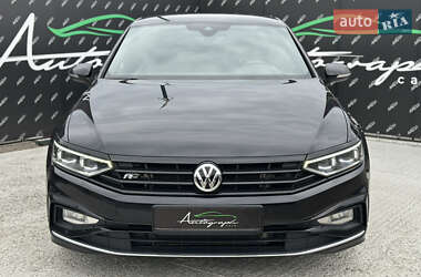 Седан Volkswagen Passat 2020 в 