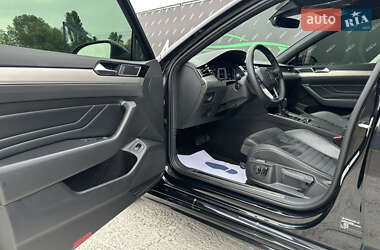 Седан Volkswagen Passat 2020 в 