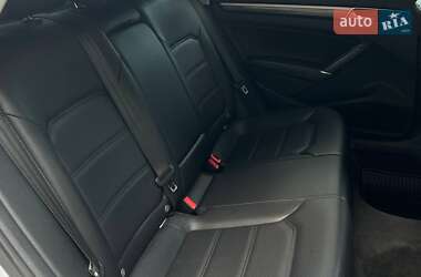 Седан Volkswagen Passat 2018 в 