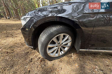 Универсал Volkswagen Passat 2017 в 