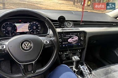 Универсал Volkswagen Passat 2017 в 