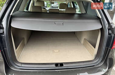 Универсал Volkswagen Passat 2012 в 