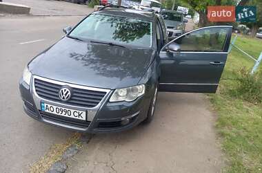 Універсал Volkswagen Passat 2010 в 