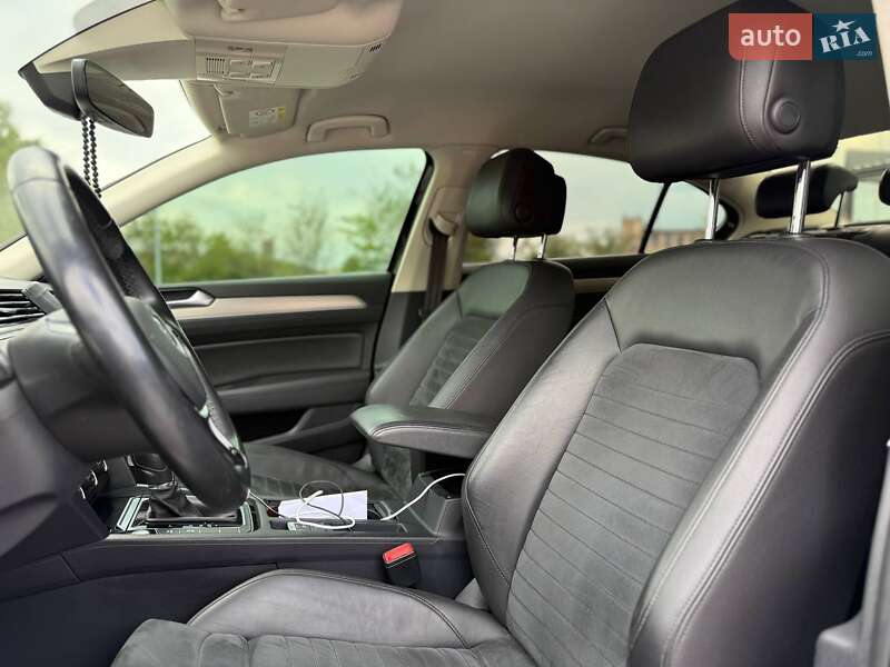 Седан Volkswagen Passat 2015 в Кривому Розі