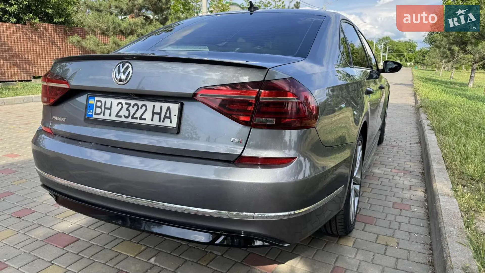 2017 Volkswagen Passat - мініатюра 9