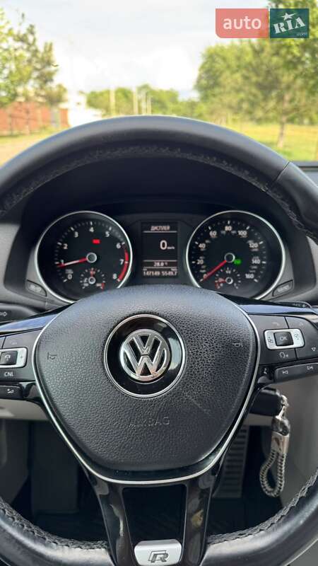 Седан Volkswagen Passat 2017 в Одессе