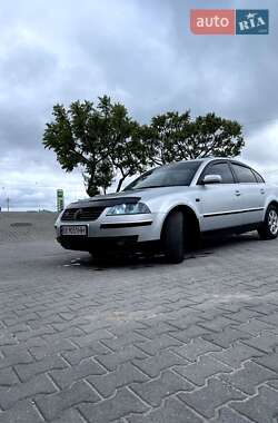 Седан Volkswagen Passat 2004 в 