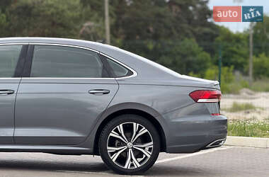 Седан Volkswagen Passat 2020 в 