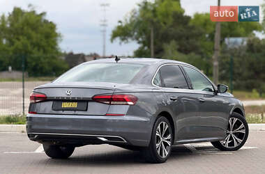 Седан Volkswagen Passat 2020 в 
