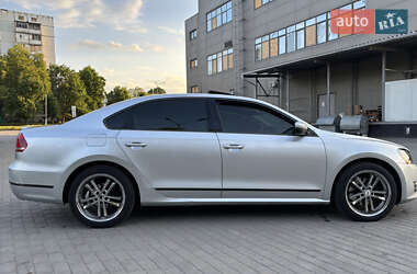 Седан Volkswagen Passat 2013 в 