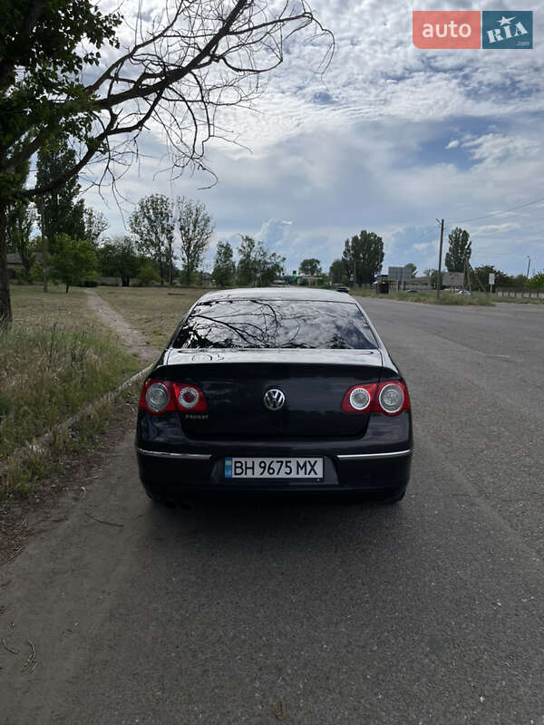 Седан Volkswagen Passat 2010 в Білгороді-Дністровському