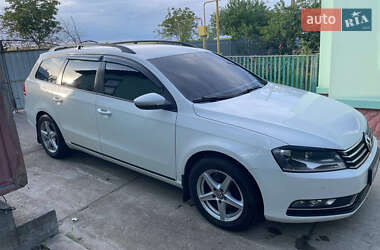 Универсал Volkswagen Passat 2013 в 