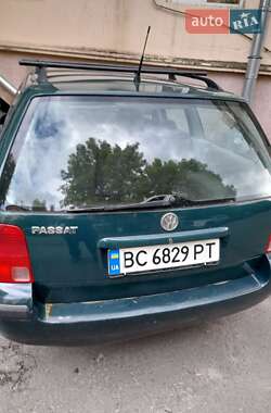 Универсал Volkswagen Passat 2000 в Львове