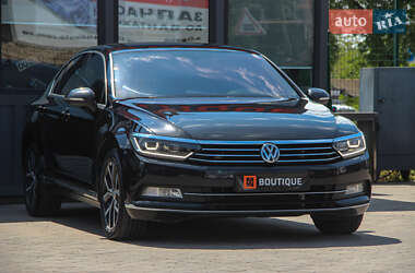 Седан Volkswagen Passat 2018 в 