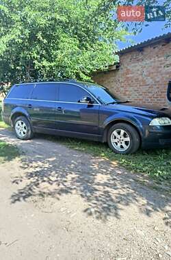 Универсал Volkswagen Passat 2004 в 