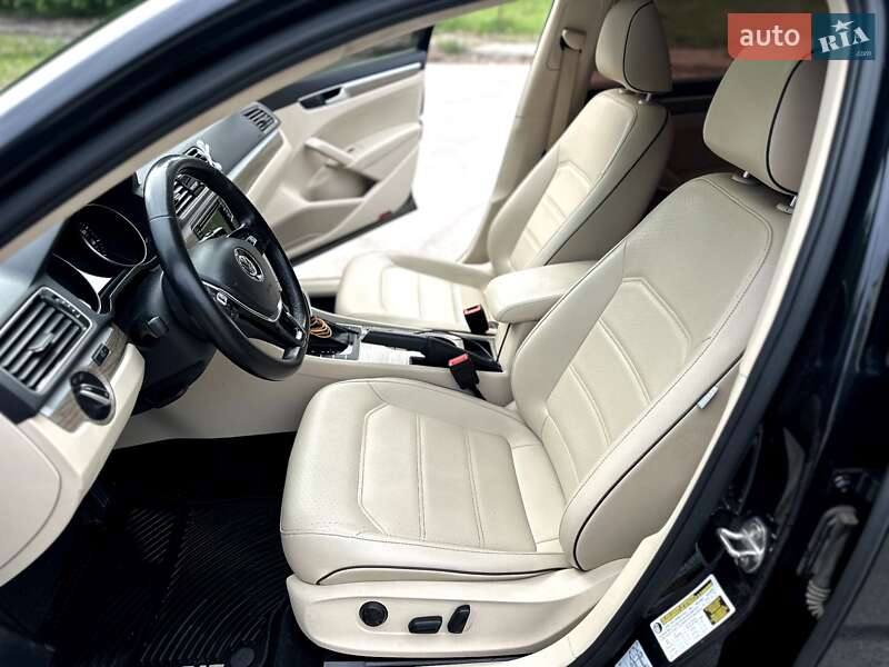 Седан Volkswagen Passat 2018 в Шостке