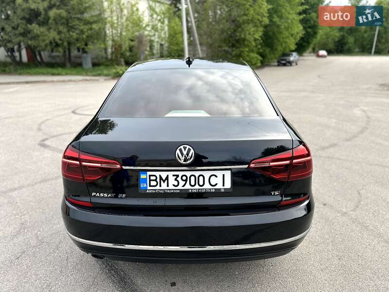 Седан Volkswagen Passat 2018 в Шостке