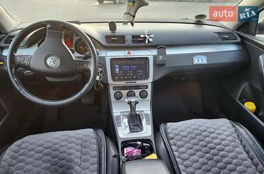 Універсал Volkswagen Passat 2008 в 