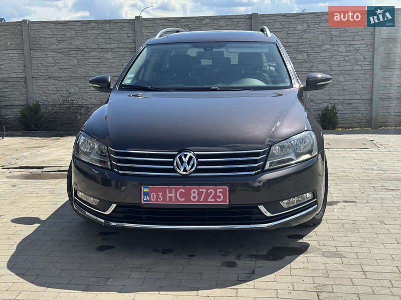 Універсал Volkswagen Passat 2011 в Новій Водолагі фото 3 Універсал Volkswagen Passat 2011 в Новій Водолагі