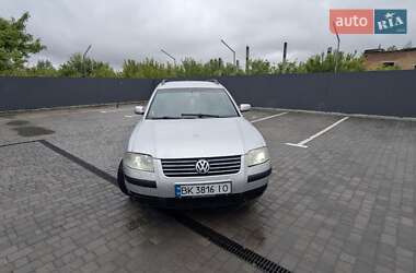 Универсал Volkswagen Passat 2002 в Ровно