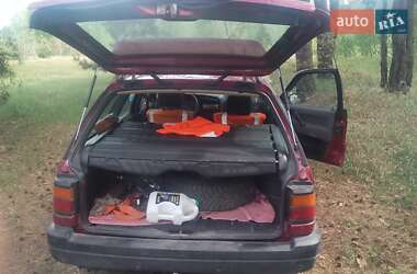 Универсал Volkswagen Passat 1989 в 