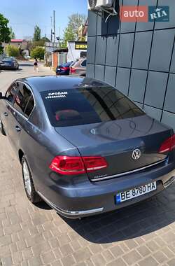 Седан Volkswagen Passat 2012 в 