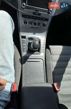 Седан Volkswagen Passat 2014 в 