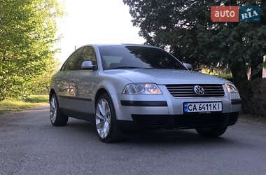 Седан Volkswagen Passat 2001 в 