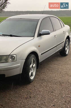 Седан Volkswagen Passat 1997 в 