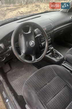Универсал Volkswagen Passat 1999 в 