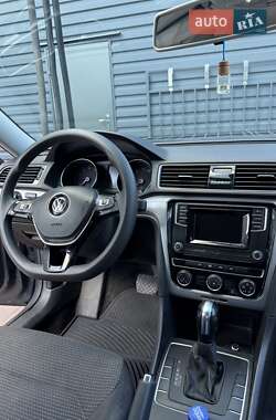 Седан Volkswagen Passat 2018 в 