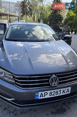 Седан Volkswagen Passat 2018 в 