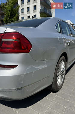 Седан Volkswagen Passat 2015 в 