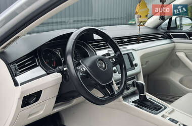 Универсал Volkswagen Passat 2016 в 