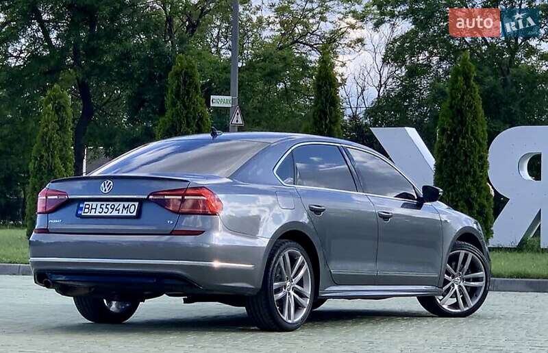 Седан Volkswagen Passat 2017 в Одесі