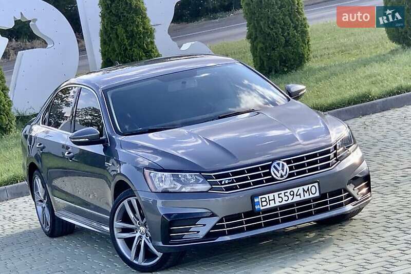 Седан Volkswagen Passat 2017 в Одесі