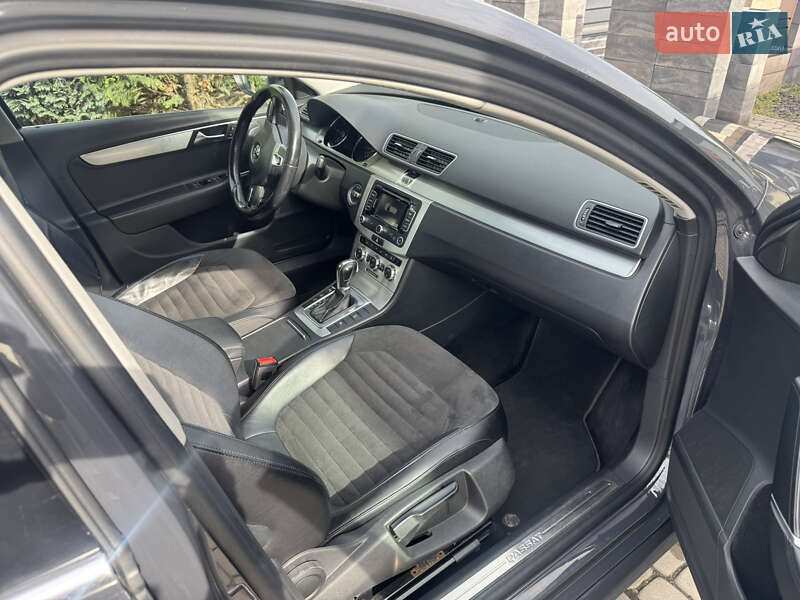 Универсал Volkswagen Passat 2013 в Луцке фото 8 Универсал Volkswagen Passat 2013 в Луцке