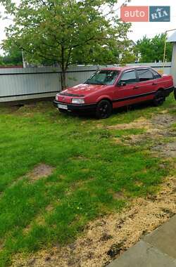 Седан Volkswagen Passat 1992 в Чернівцях