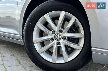 Универсал Volkswagen Passat 2020 в 