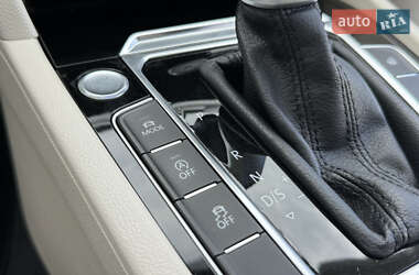 Универсал Volkswagen Passat 2016 в 